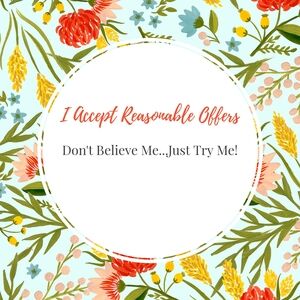 🤩REASONABLE OFFERS ACCEPTED🤩